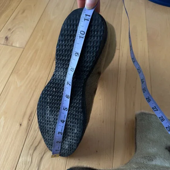 Vintage Sealskin Genuine Fur Winter Boots Mid Calf Spotted Seal - Picture 5 of 6